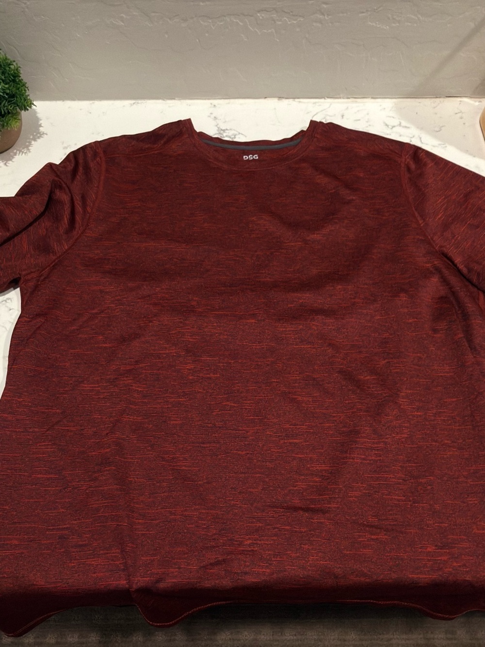 DSG Men’s Maroon Heather Short Sleeve Crew Neck Tee